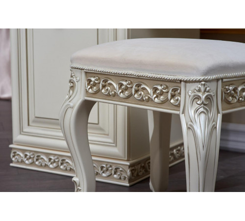 Туалетный столик с зеркалом Берта (жемчуг)